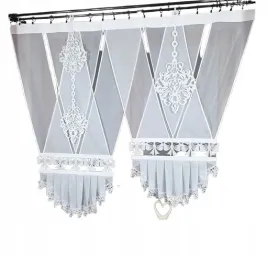 firanka-panelowa-woalowa-v-ka-z-azurem-panel-bialy-110x135-z-dekorem