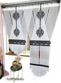 gotowy-panel-z-azurem-225x110cm-bialo-czarny-z-dekorami