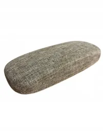 etui-na-okulary-szare-eleganckie-ze-szmatka-do-czyszczenia