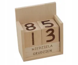kalendarz-drewniany-na-biurko-kostki-ozdoby-naturalny