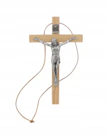 krzyz-drewniany-z-figurka-jezus-bierzmowanie-sakrament-duzy-25x15cm-rzemyk