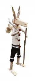 figurka-drewniana-do-ogrodu-z-brzozy-wloczykij