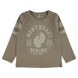 koszulka-chlopieca-name-it-noel-z-dlugim-rekawem-bawelniana-brazowa