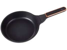 patelnia-akcesoria-kuchenne-powloka-non-stick-smazenie-indukcja-20cm