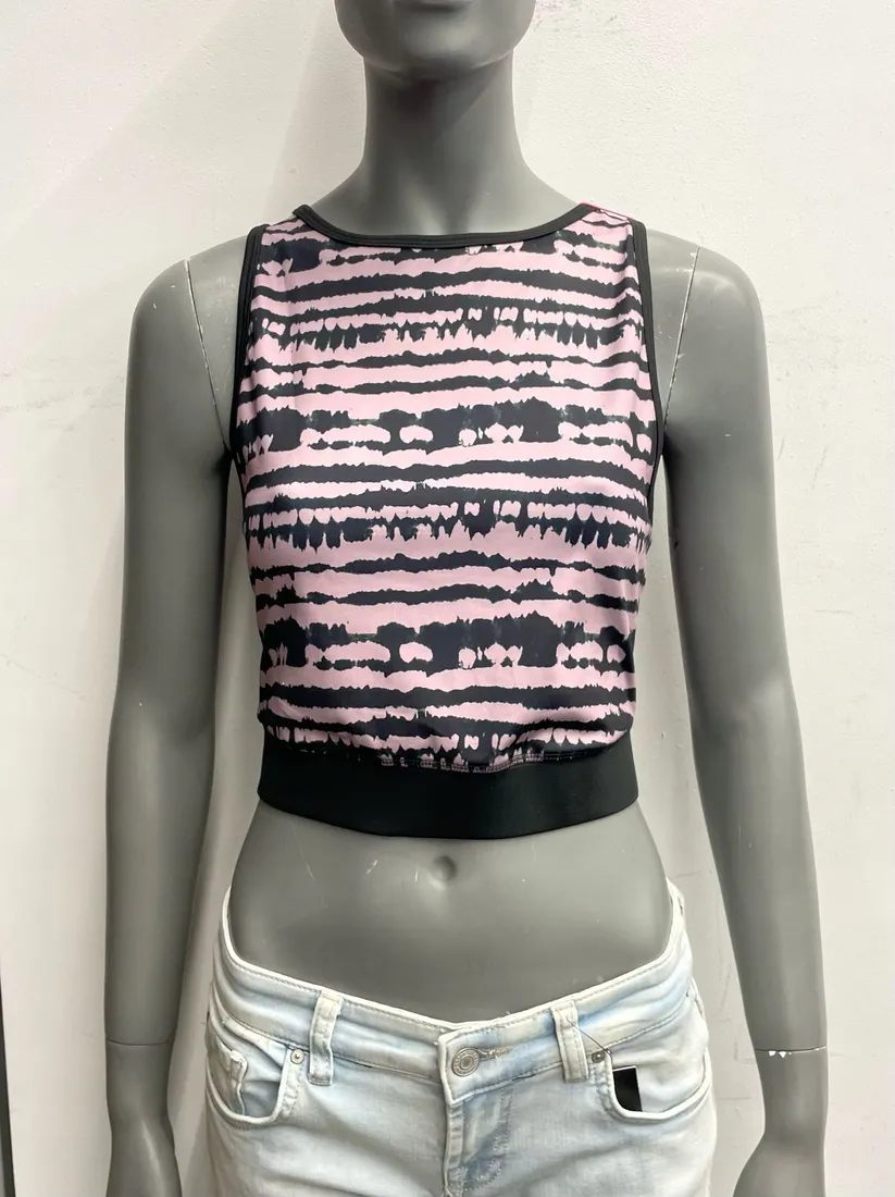 south-beach-top-46-48-stan-nowy