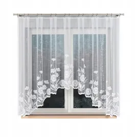 biala-firanka-z-motywem-kwiatowym-160x300-cm-zakardowa-podkroj-luk-obszyta