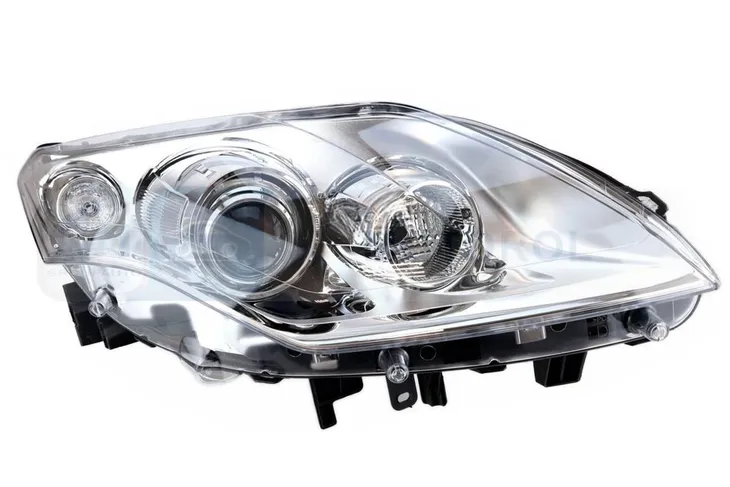 reflektor-swiatel-przednich-043622-val-strona-zabudowy-prawa