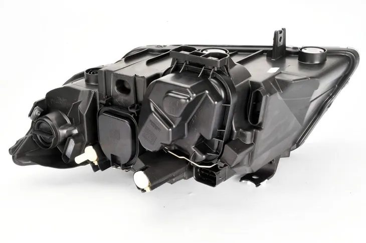 reflektor-swiatel-przednich-044272-val-strona-zabudowy-prawa