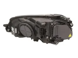 reflektor-swiatel-przednich-044930-val