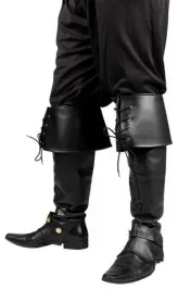 nakladki-na-buty-czarne-81995-swiety-mikolaj-muszkieter-kot-w-butach
