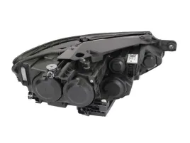 reflektor-swiatel-przednich-046623-val