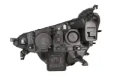 reflektor-swiatel-przednich-046747-val-stan-nowy