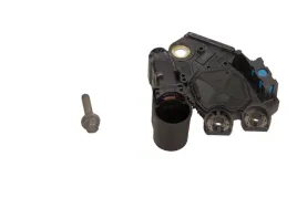 regulator-napiecia-alternatora-593993-val