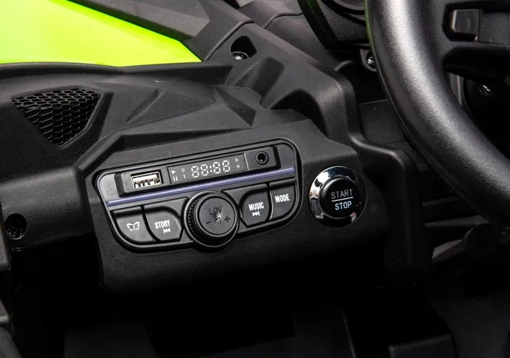 auto-na-akumulator-buggy-can-am-maverick-turbo-rr-4-silniki