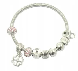 bransoletka-charms-z-zawieszkami-w-ladnym-pudeleczku
