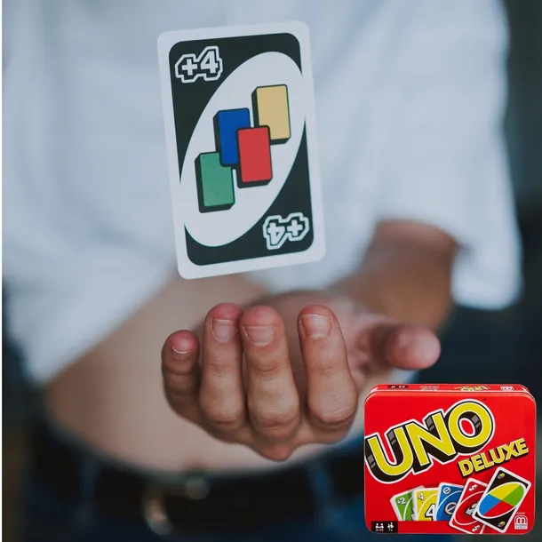 uno-deluxe-k0888-maksymalna-liczba-graczy-wiecej-niz-6