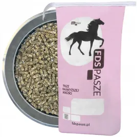 pelnoporcjowa-pasza-dla-koni-bez-owsa-fds-complete-cubes-25kg-pelletowa