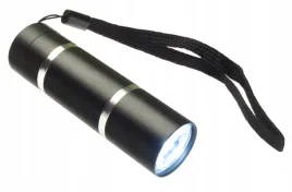 uniwersalna-mala-mocna-latarka-z-aluminium-led-1w-70lm