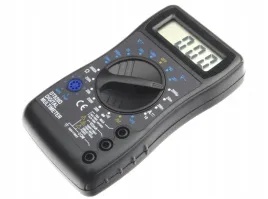 miernik-uniwersalny-z-buzerem-woltomierz-amperomierz-prad-10a-z-bateria-9v