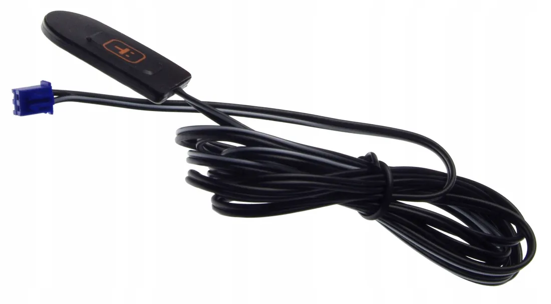 plaski-wlacznik-chwilowy-switch-z-kablem-200cm