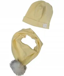 czapka-i-chusta-ze-sciagacza-z-pomponem