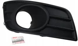 oe-suzuki-ramka-zaslepka-halogenu-lewa-sx4-polift-oryginal