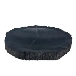 kamienna-mydelniczka-czarne-drewno