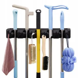 wieszak-uchwyt-na-szczotki-mopy-grabie-narzedzia