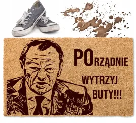 wycieraczka-przed-drzwi-wytrzyj-buty-porzadnie-tusk-podeptaj-mnie-gruba