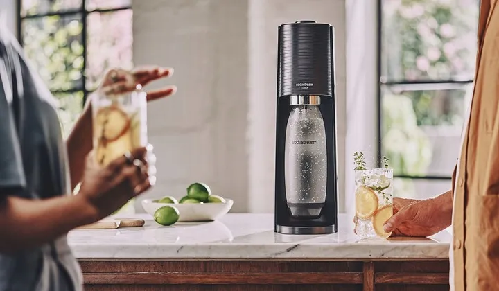 mountain-dew-light-zero-syrop-sodastream-kolor-dominujacy-srebrny-szary-marka-sodastream