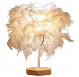lampka-nocna-led-z-piorami-piorkami-biala-glamour-dekoracja-modna-hit