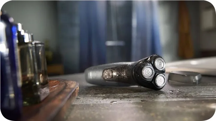 elektryczna-golarka-philips-maszynka-do-golenia-bezprzewodowa-do-brody-stan-nowy-stan-opakowania-oryginalne