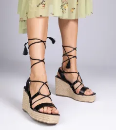 czarne-sandaly-espadryle-na-koturnie-klea