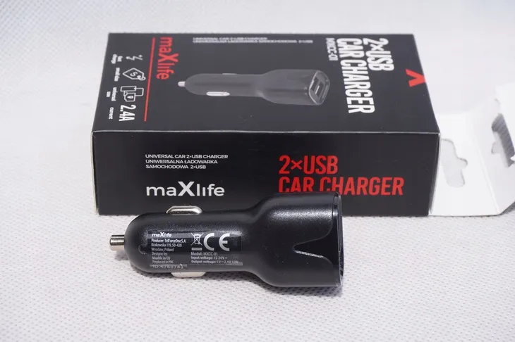 ladowarka-samochodowa-2x-usb-kod-producenta-maxlife