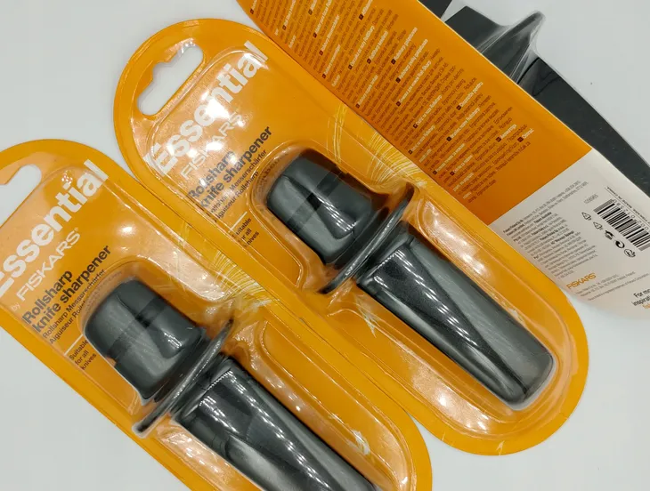 fiskars-ostrzalka-do-nozy