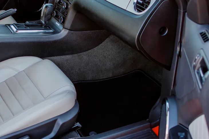 dywanik-kierowcy-czarny-do-bmw-1-e87-hatchback-2004-2011-stan-nowy-producent-wielganizator