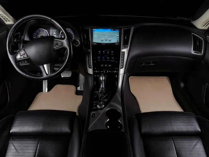 dywaniki-premium-bezowe-do-chrysler-pacifica-ii-7os-2017-producent-wielganizator-liczba-elementow-komplety