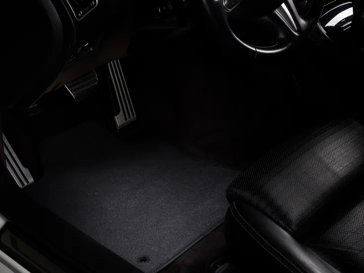 dywaniki-samochodowe-premium-do-chrysler-pacifica-ii-7os-2017-liczba-elementow-komplety-stan-nowy