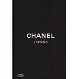 chanel-catwalk-the-complete-collections-wer-angielska