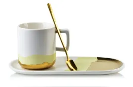 kubek-ze-spodkiem-porcelanowy-gold-mary-260-ml