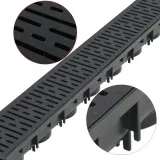 kanaly-odplywowe-plastik-4-m-stan-nowy