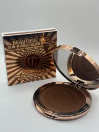 charlotte-tilbury-beautiful-skin-sun-kissed-glow-bronzer-3-tan-dore