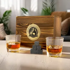 szklanki-do-whisky-z-kamieniami-w-pudelku-na-40-urodziny