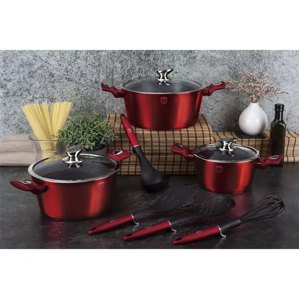 burgundy-metallic-marka-berlinger-haus