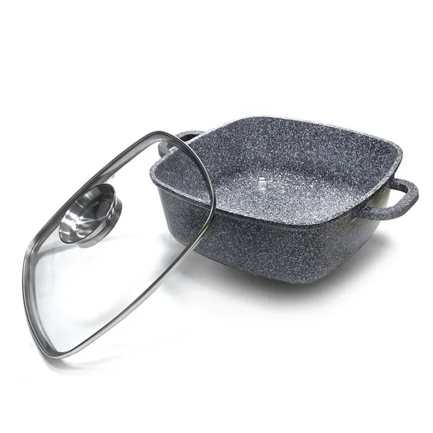 28697-marka-klausberg