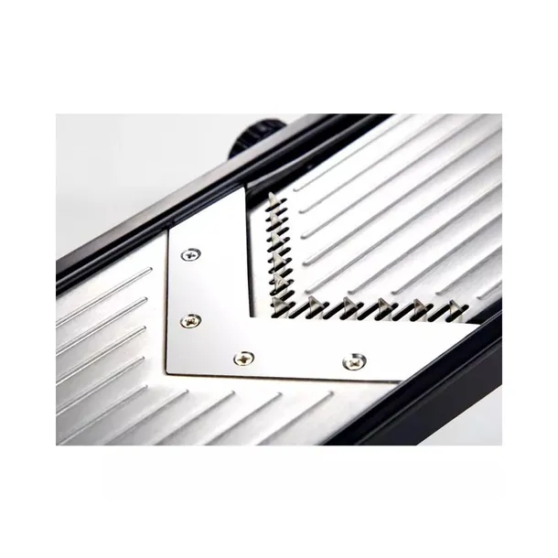 31879-marka-kinghoff