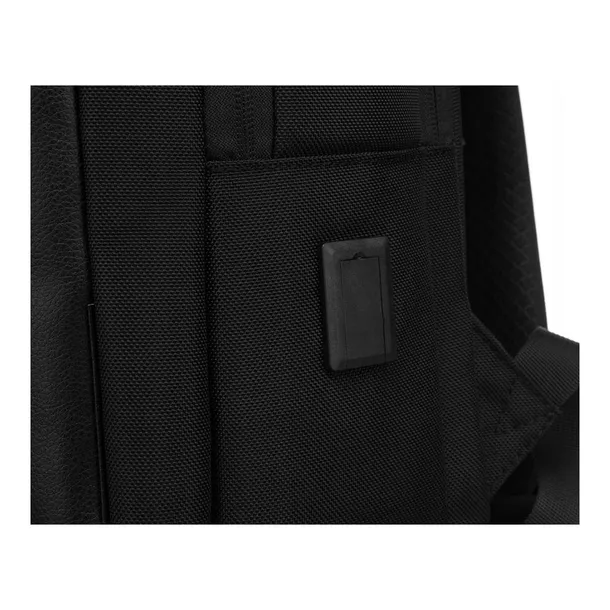 ptnsl230470881-marka-peterson