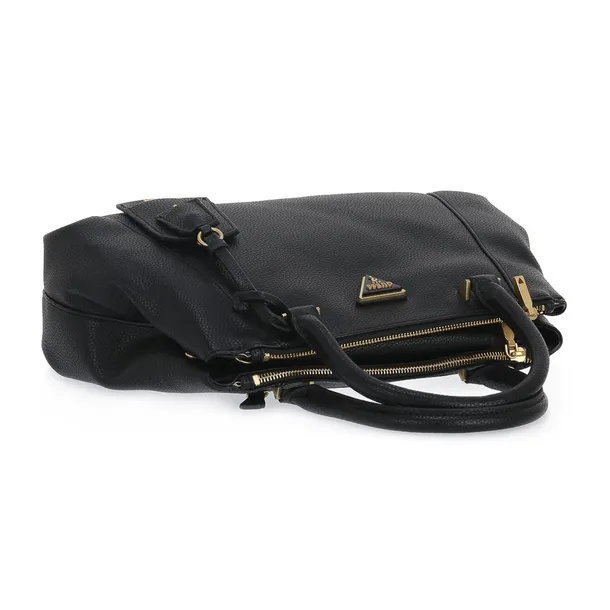 laryn-satchel-kod-producenta-96060bla-marka-guess