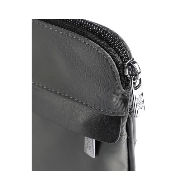 y4m185y217j89557-marka-armani