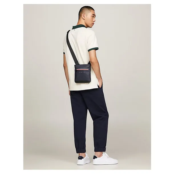 am0am12212dw6-marka-tommy-hilfiger-kod-producenta-am0am12212dw6